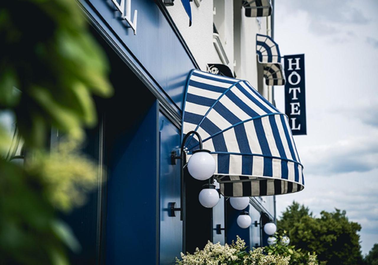 Hotel Saintchristophe Houdan Eksteriør billede
